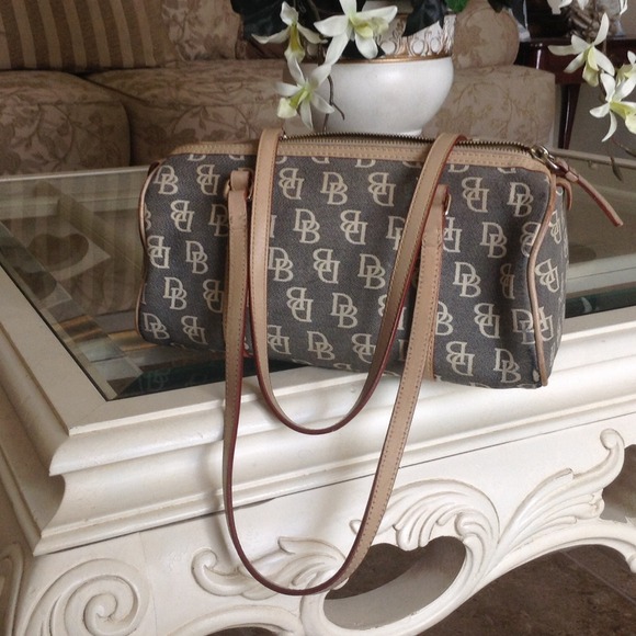 Authentic Dooney & Bourke handbag (purse)
