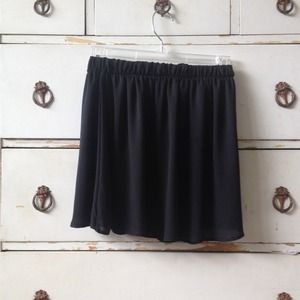 black skirt