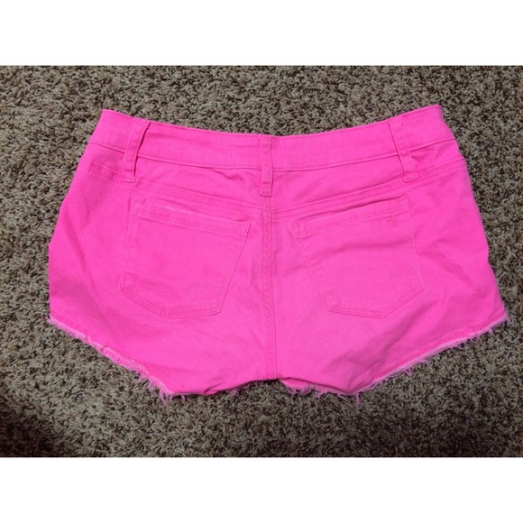 Shorts - Picture 2 of 2