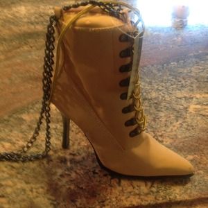 Purse in the shape of a boot