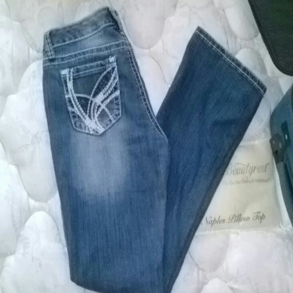 Regular dark wash bootcut jeans