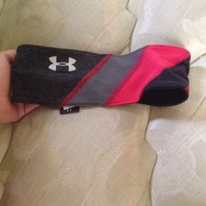 Headband never been worn