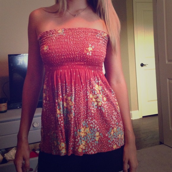 american rag Tops - 🌞American Rag size small hippie tube top