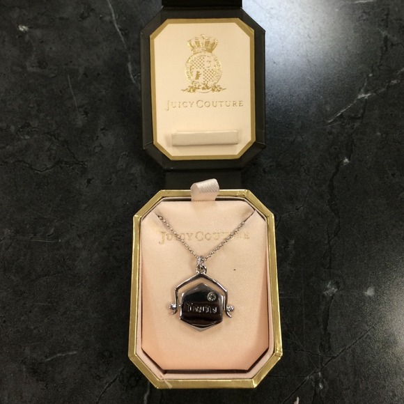 **SOLD** Juicy Couture necklace