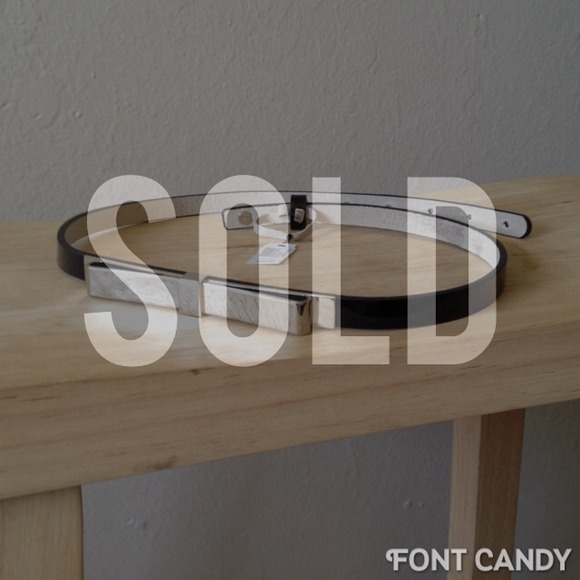 White House Black Market Accessories - 📦BUNDLED📦 Silver Bow Black Skinny belt