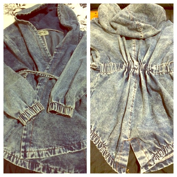 Oversize hoodie denim jacket
