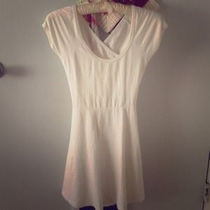 ✨💕White Brandy Melville Bethan dress💕✨