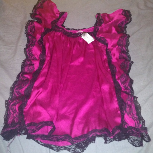 NWT beautiful top