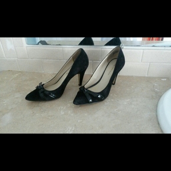 Black heels