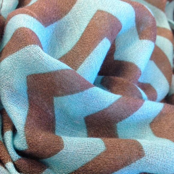 Chevron Infinity Scarf - Picture 2 of 2