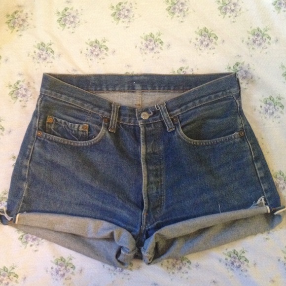 Vintage Levi Highwaisted denim cutoffs