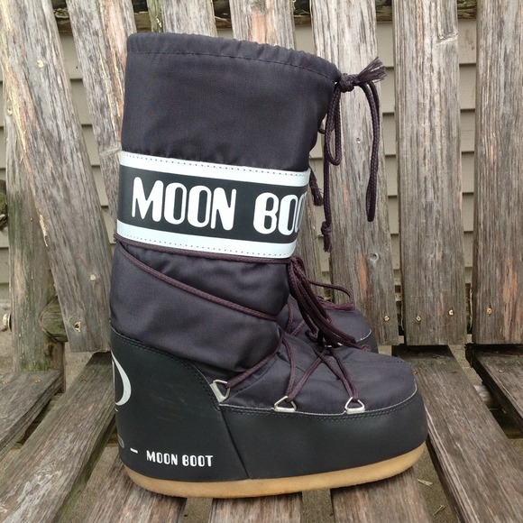 tecnica Shoes - Tecnica moon boots sz 8 womens