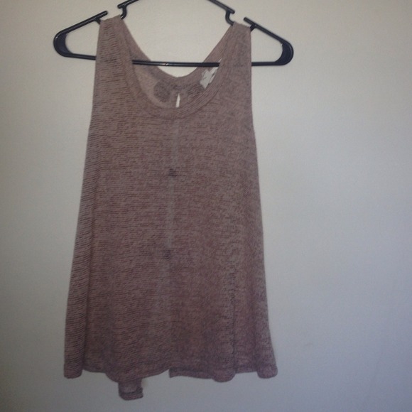 Beige/pink top with bows in the back