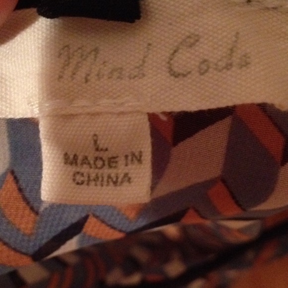 Super Cute Blue and White Shirt - Picture 3 of 3