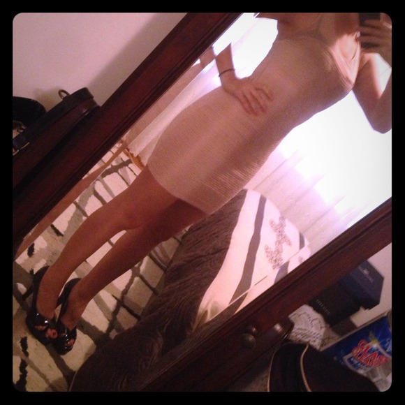 Brand new forever21 nude dress