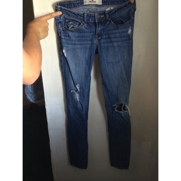 Hollister Jeans!😘😊