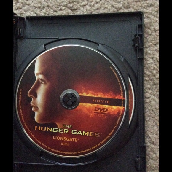 Hunger Games DVD - Picture 2 of 4