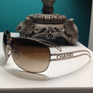 CHANEL Sunglasses ☀️😎