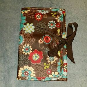Thirty-one Fold up organizer