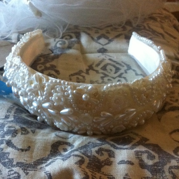 VINTAGE WEDDING BEADED BEAUTIFUL BRIDE HEADBAND main image 4