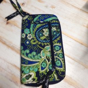 Vera Bradley wallet Rhythm & Blues