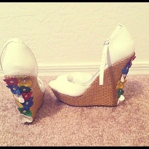 Dollhouse platform shoes