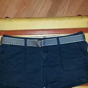 Bundled polka dot belt and necklace.