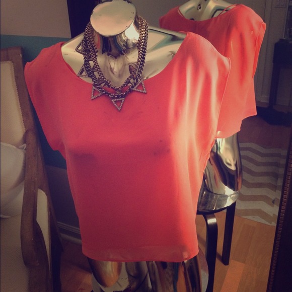 🔴Hot Pink silk blouse
