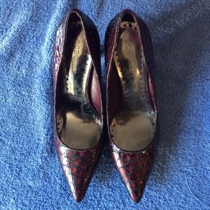 BCBG burgundy heels