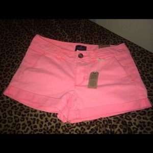 NWT American Eagle neon pink shorts!