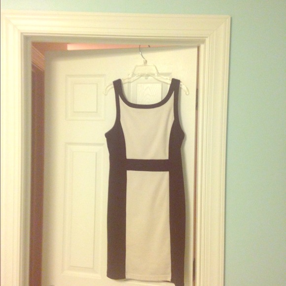 CUTE COLORBLOCK DRESS forever 21