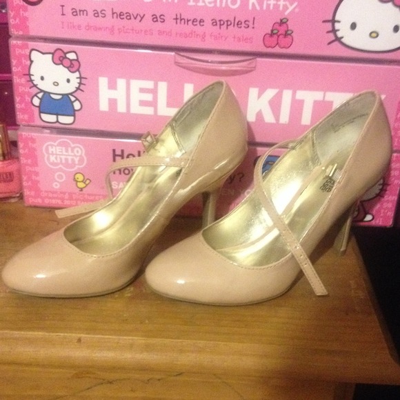 Nude heels