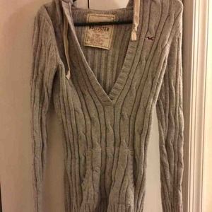 Gray Hollister Sweater