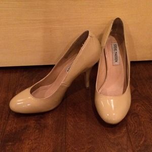 Steve Madden Tan Heels