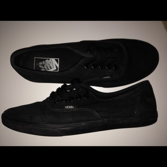 Black vans