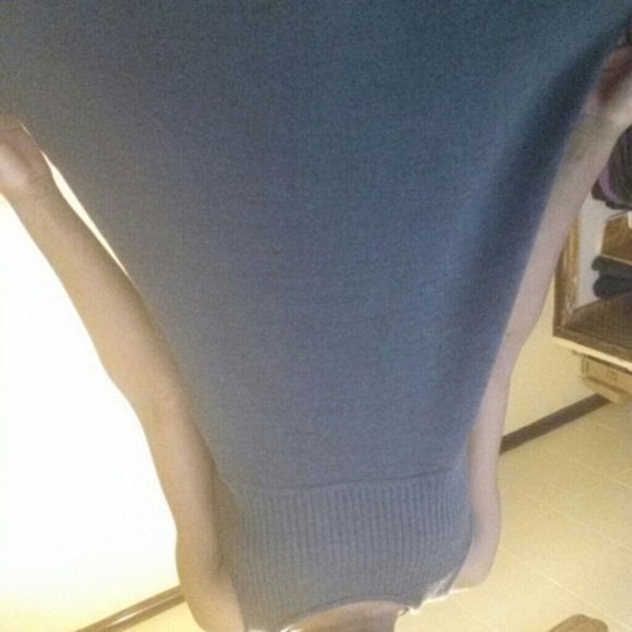 Gray tunic - Picture 2 of 3