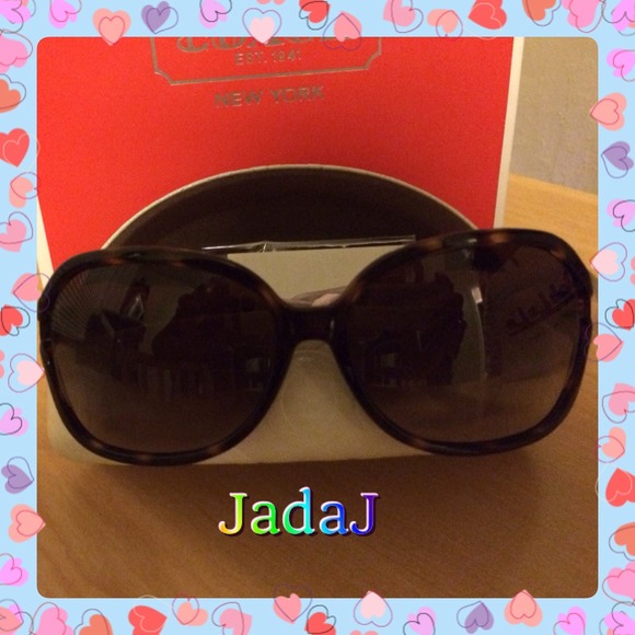 🎉🎊HP 08/08/14 & 08/17/15🎊🎉Coach Sunglasses - Picture 2 of 4