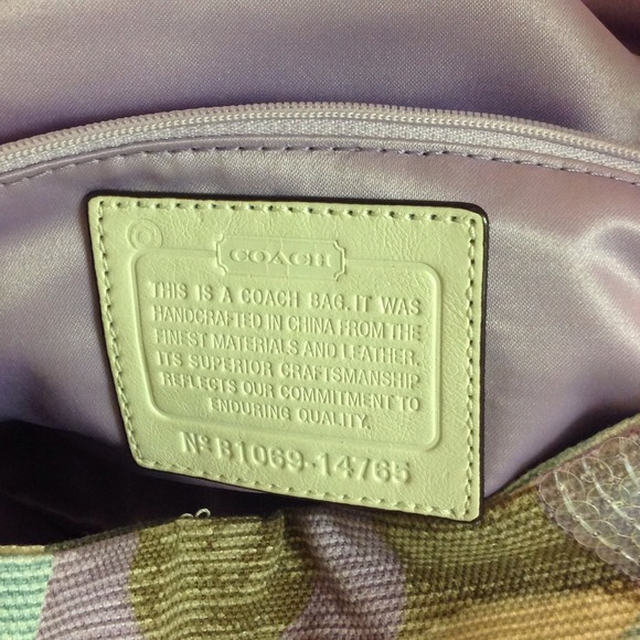 Authentic signature Coach handbag - Picture 4 of 4