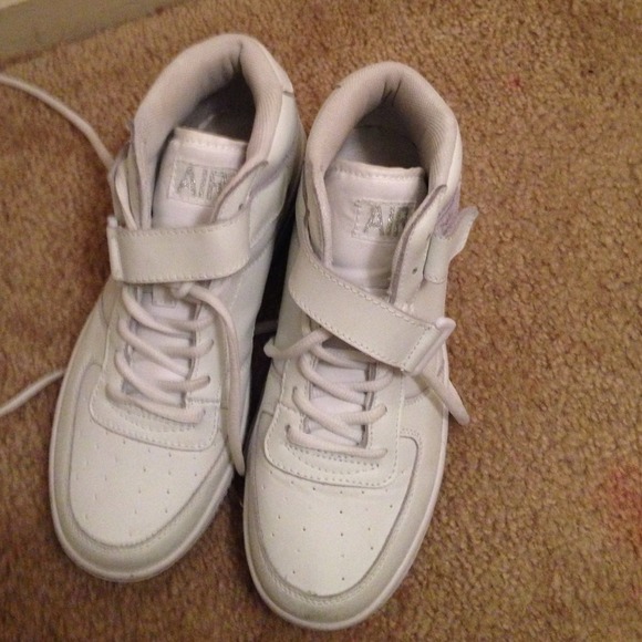 White, high top sneakers - Picture 1 of 1
