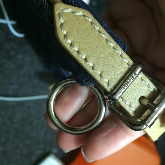 Fendi handbag - Picture 3 of 4
