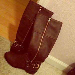 tall brown boots