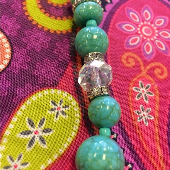 Turquoise Beaded Necklace - Picture 3 of 3