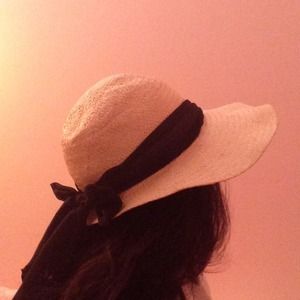 H&M Accessories - π Ribboned straw hat π H&M Accessories - π Ribboned straw hat π