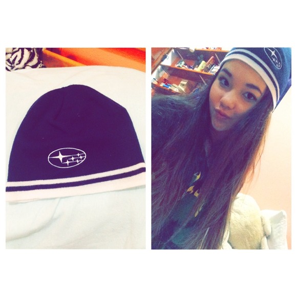 Subaru Logo beanie