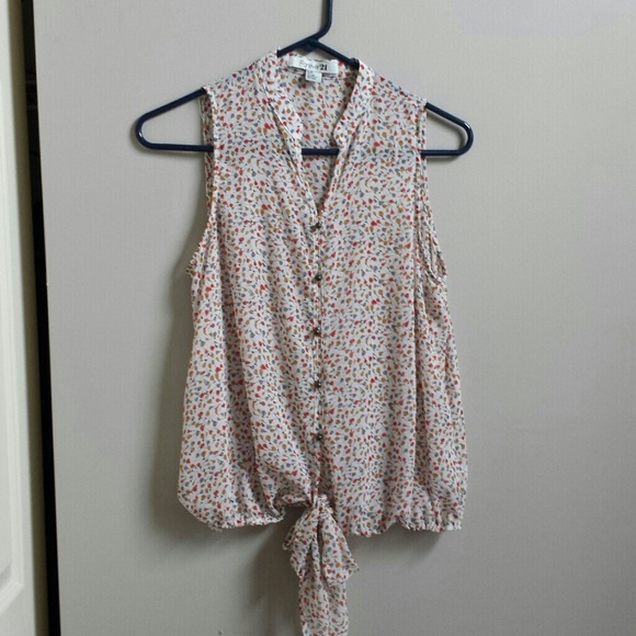 Forever21 sleeveless blouse