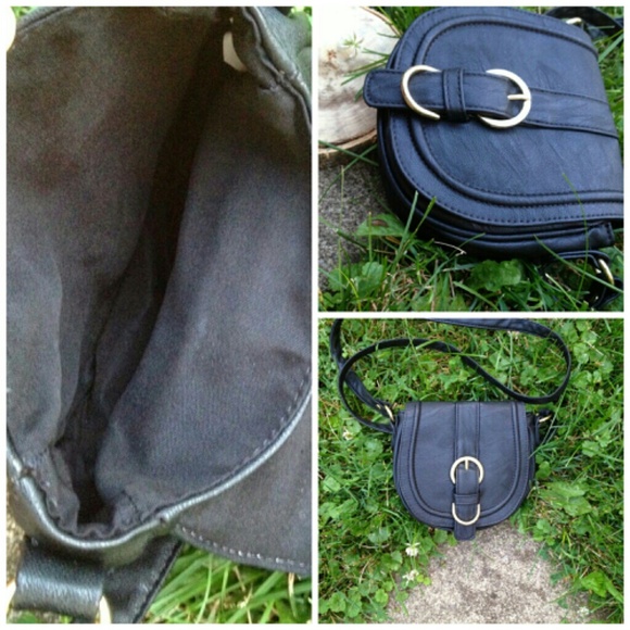 Cute black satchel.