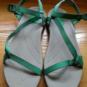 Green Teva women's sport sandal