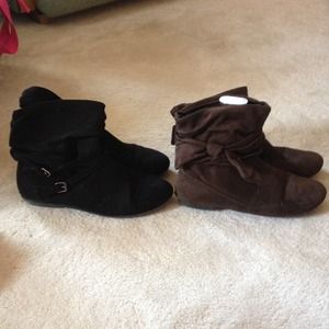 2 pairs of short boots