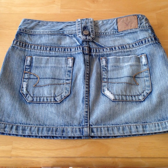 American eagle mini skirt size 4 - Picture 2 of 3