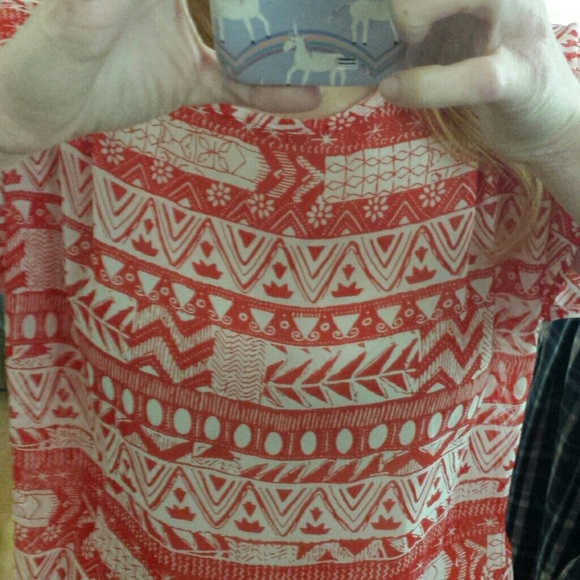 GONE TMRW  Sheer red tribal top - Picture 4 of 4